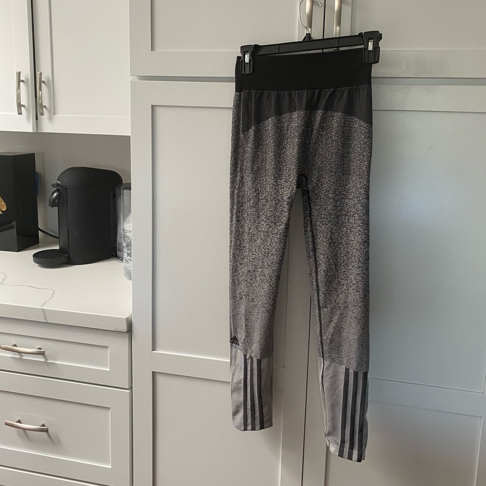 Adidas leggings